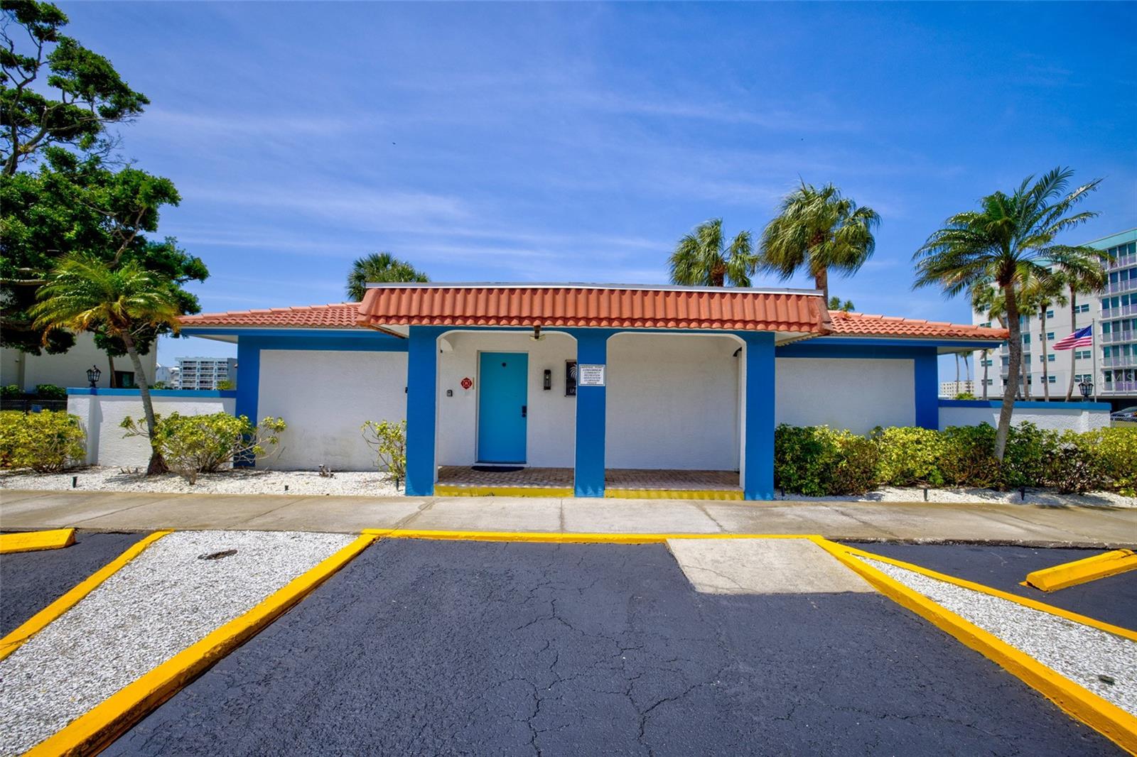 10134 REGAL DR #1, LARGO, FL, 33774