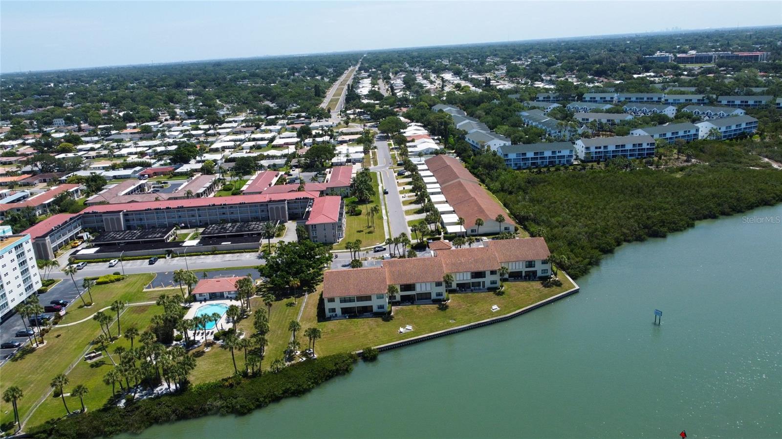 10134 REGAL DR #1, LARGO, FL, 33774