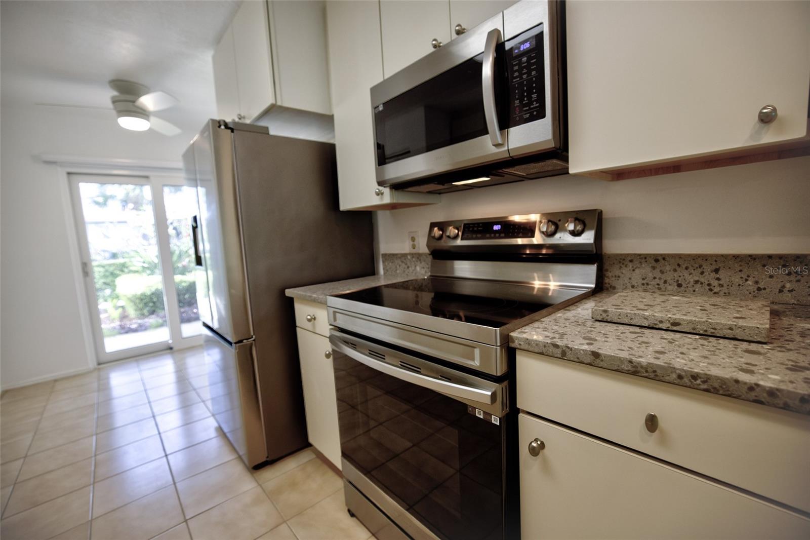 10134 REGAL DR #1, LARGO, FL, 33774
