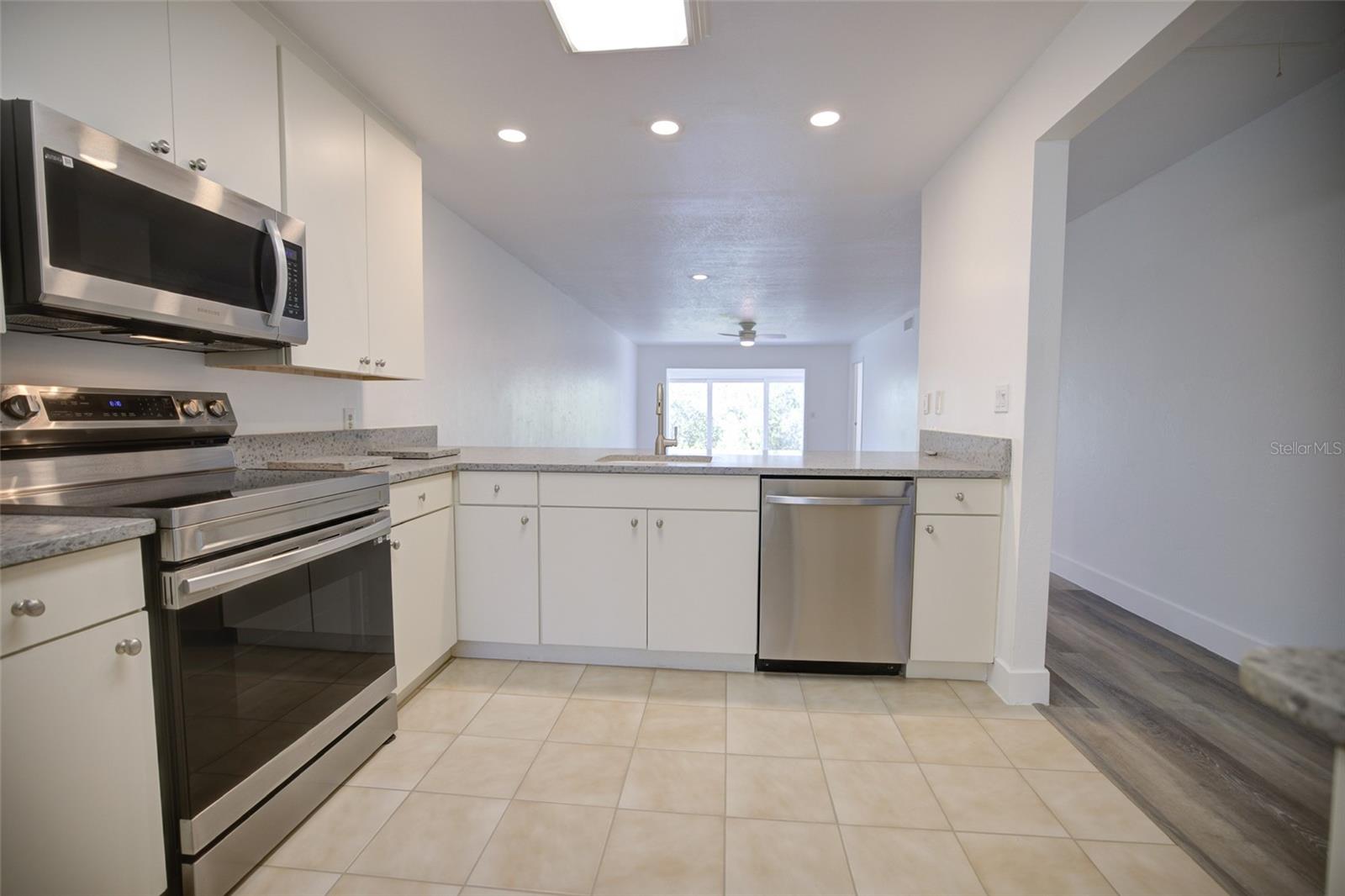 10134 REGAL DR #1, LARGO, FL, 33774