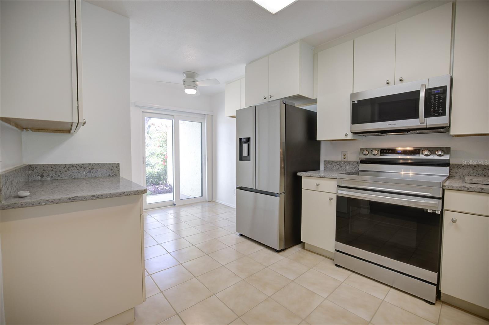 10134 REGAL DR #1, LARGO, FL, 33774