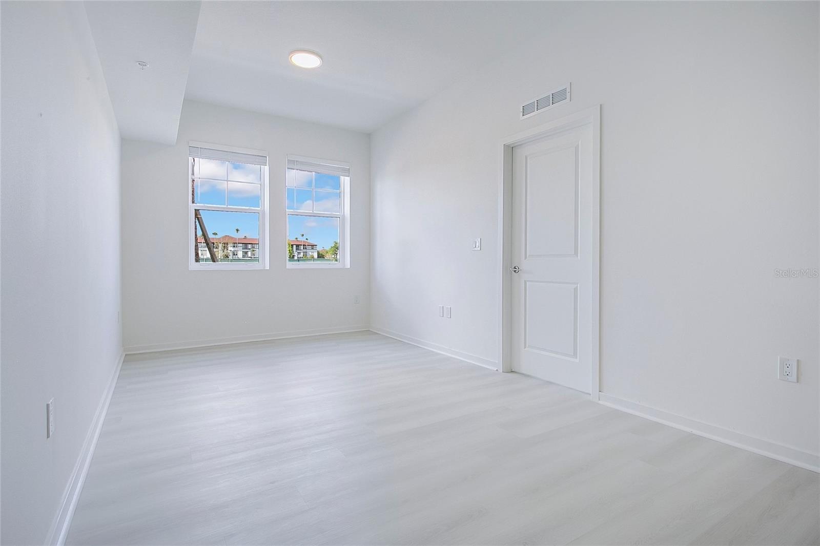 5579 MILLENIA PARK BLVD #106, ORLANDO, FL, 32839