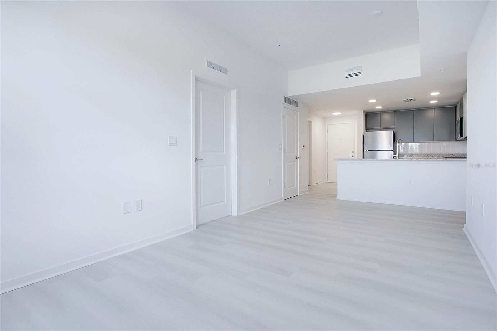 5579 MILLENIA PARK BLVD #106, ORLANDO, FL, 32839