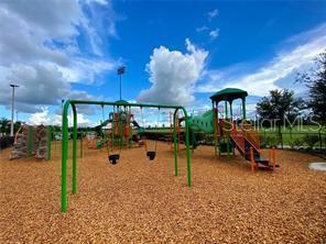 999 CUMBERLAND DR, POINCIANA, FL, 34759