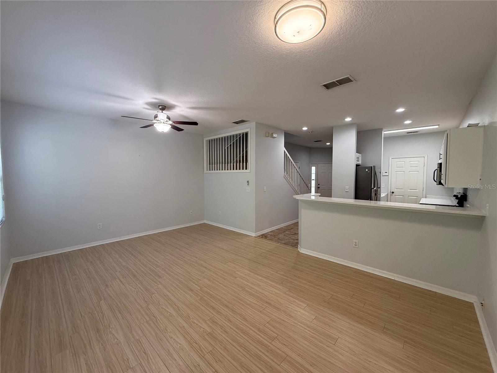 8118 STONE PATH WAY, TAMPA, FL, 33647