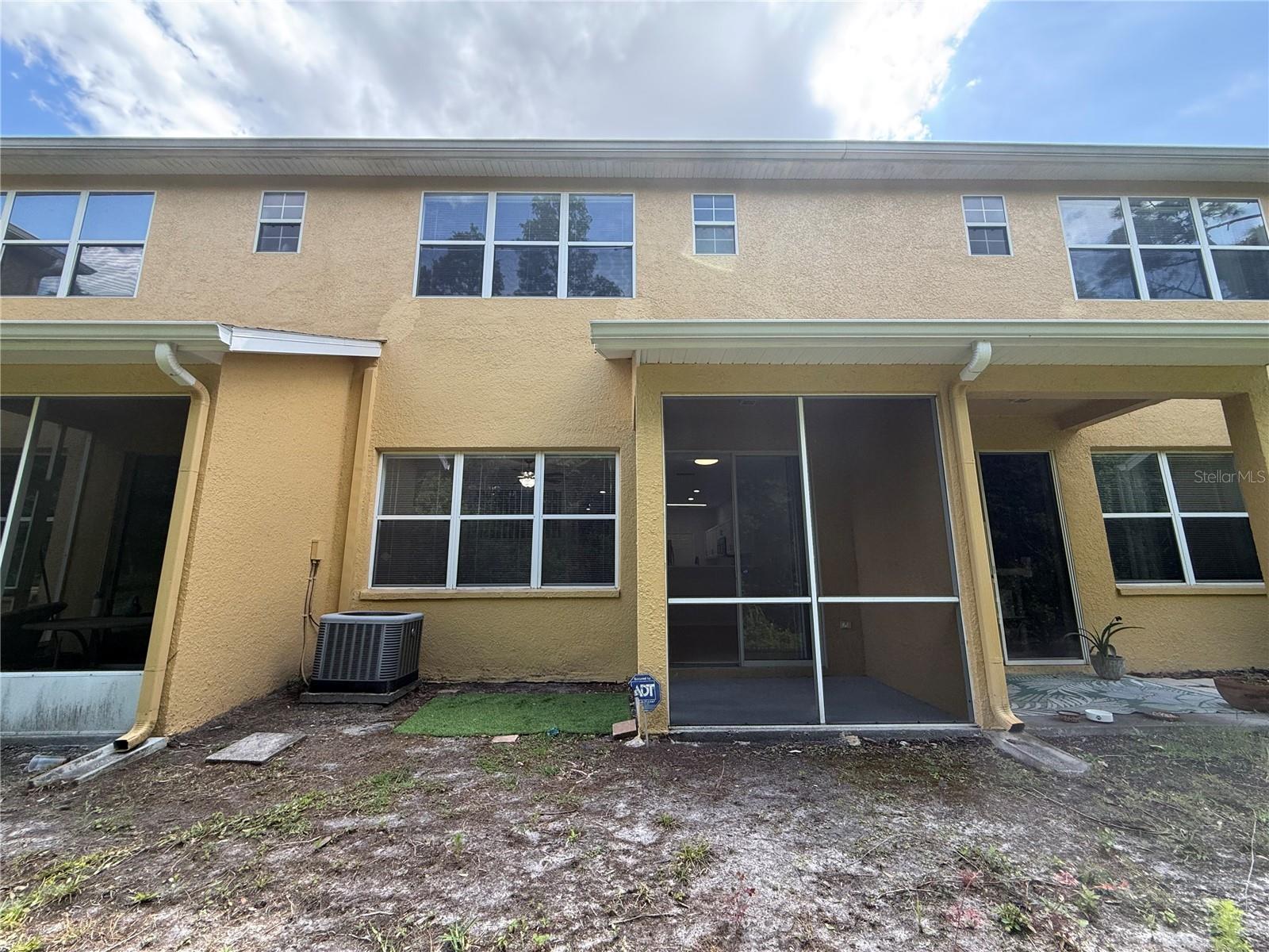 8118 STONE PATH WAY, TAMPA, FL, 33647