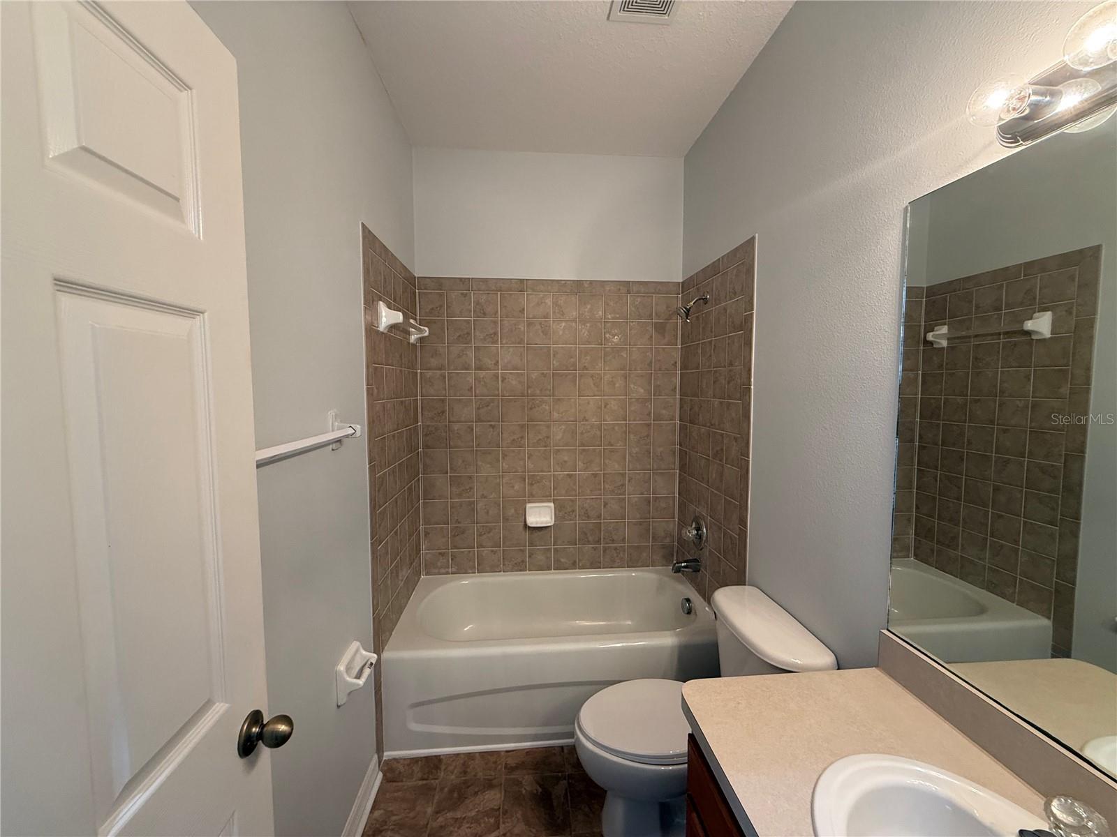 8118 STONE PATH WAY, TAMPA, FL, 33647