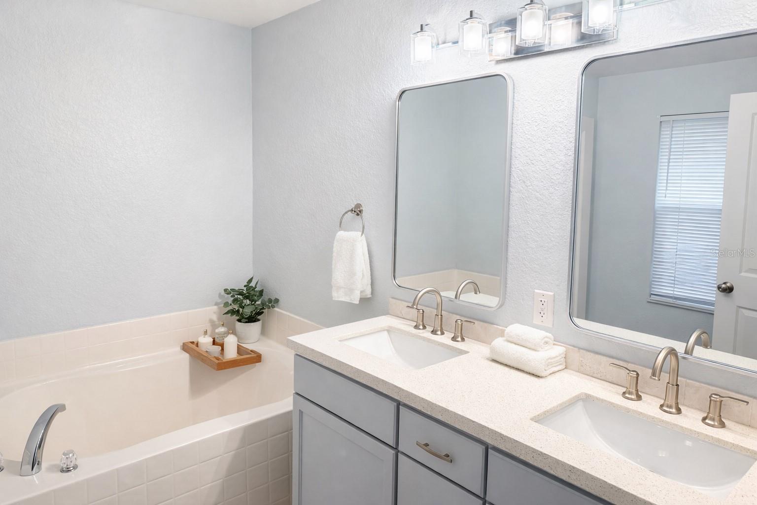 1528 KOLTENBORN RD, NORTH PORT, FL, 34288