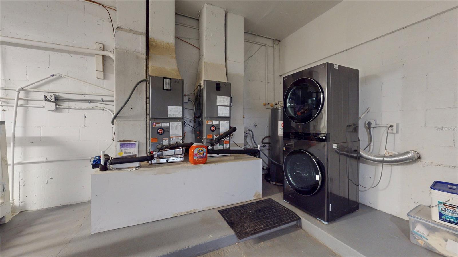 25 S ORTMAN DR, ORLANDO, FL, 32805