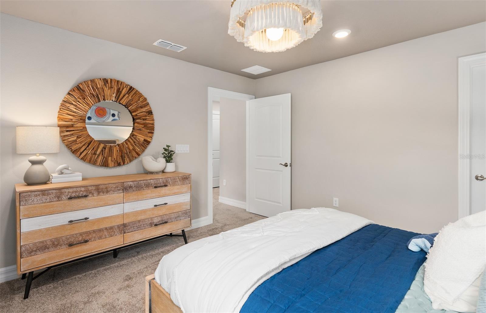 8117 FENTON STREET, ORLANDO, FL, 32836