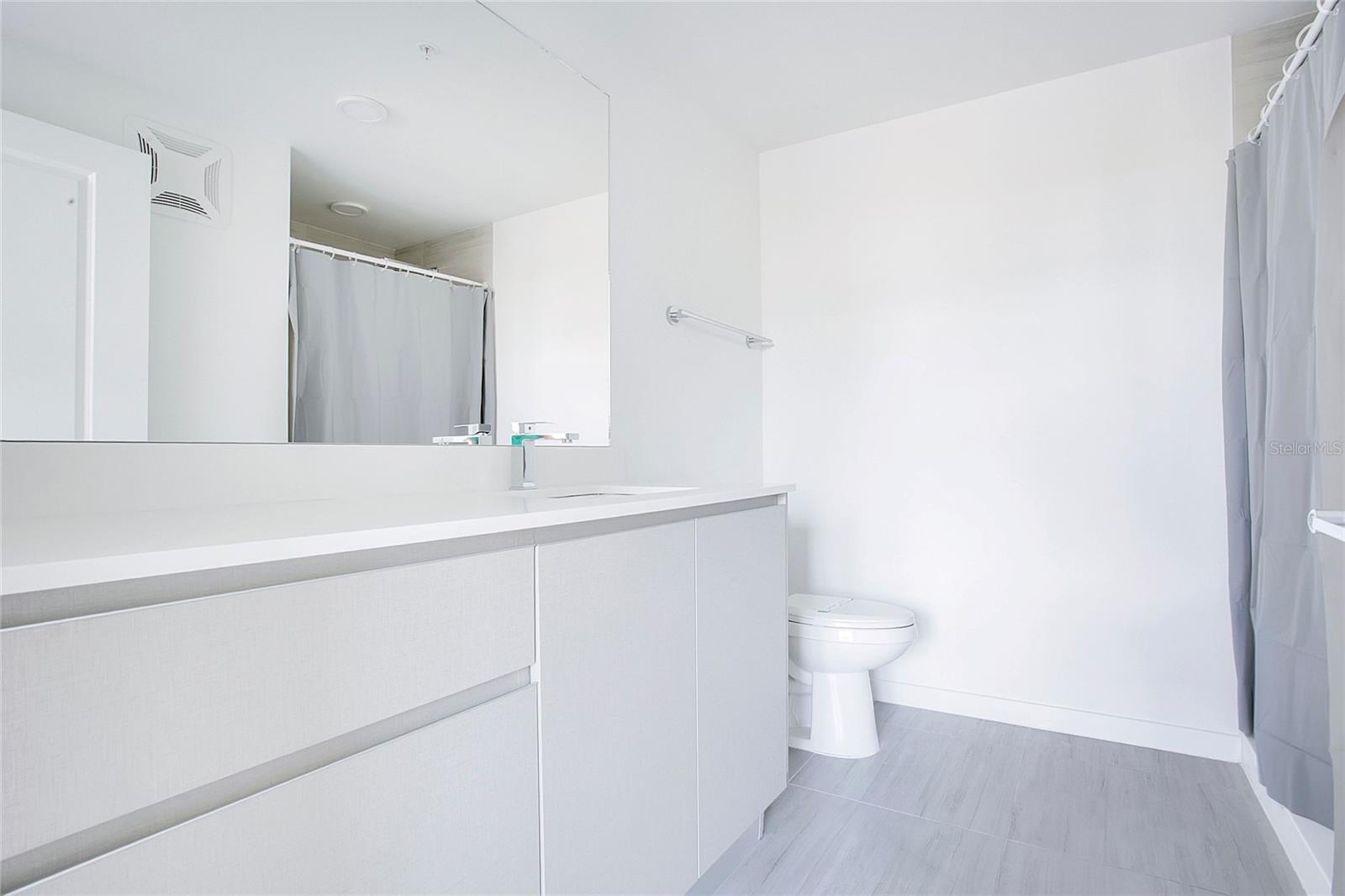 5579 MILLENIA PARK BLVD #223, ORLANDO, FL, 32839