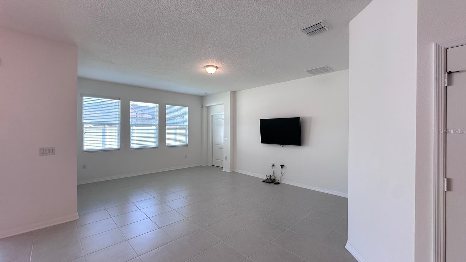 3331 FORTON DR, ORLANDO, FL, 32824