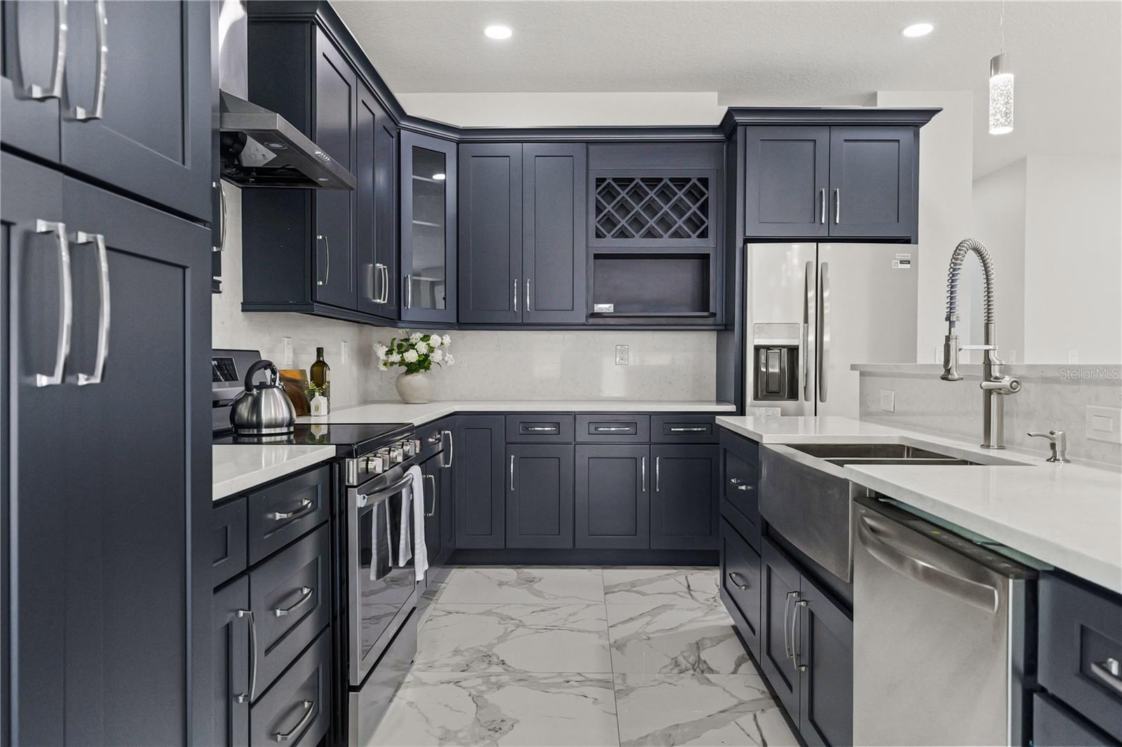 6401 FELICE AVE, TAMPA, FL, 33614