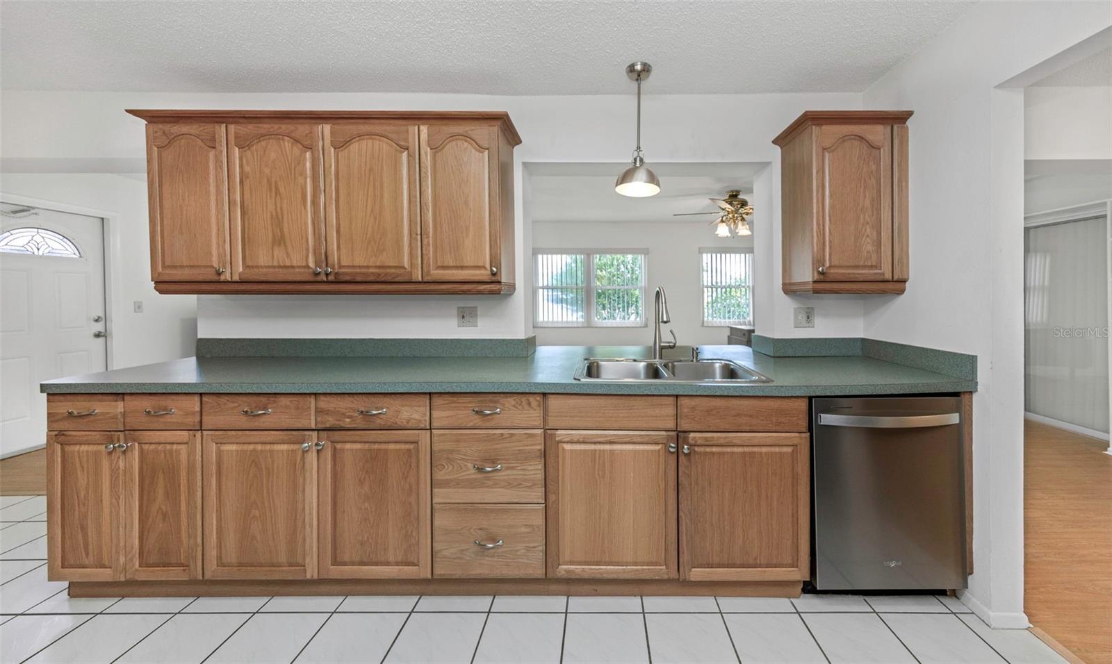 3627 100TH PL N #4, PINELLAS PARK, FL, 33782