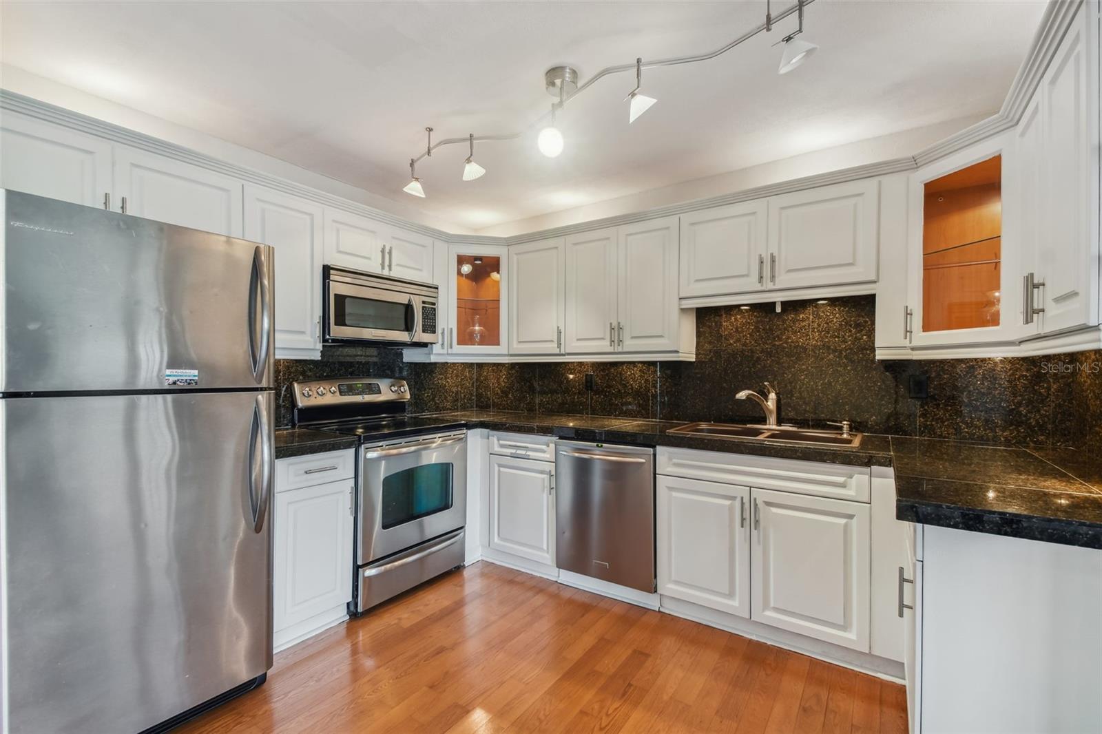 5558 BAYWATER DR #167, TAMPA, FL, 33615