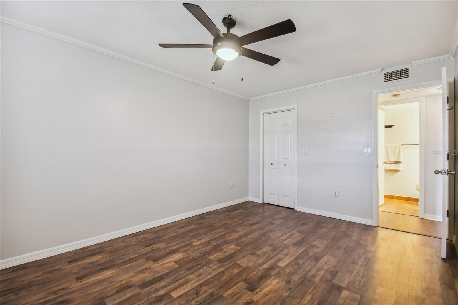 5558 BAYWATER DR #167, TAMPA, FL, 33615