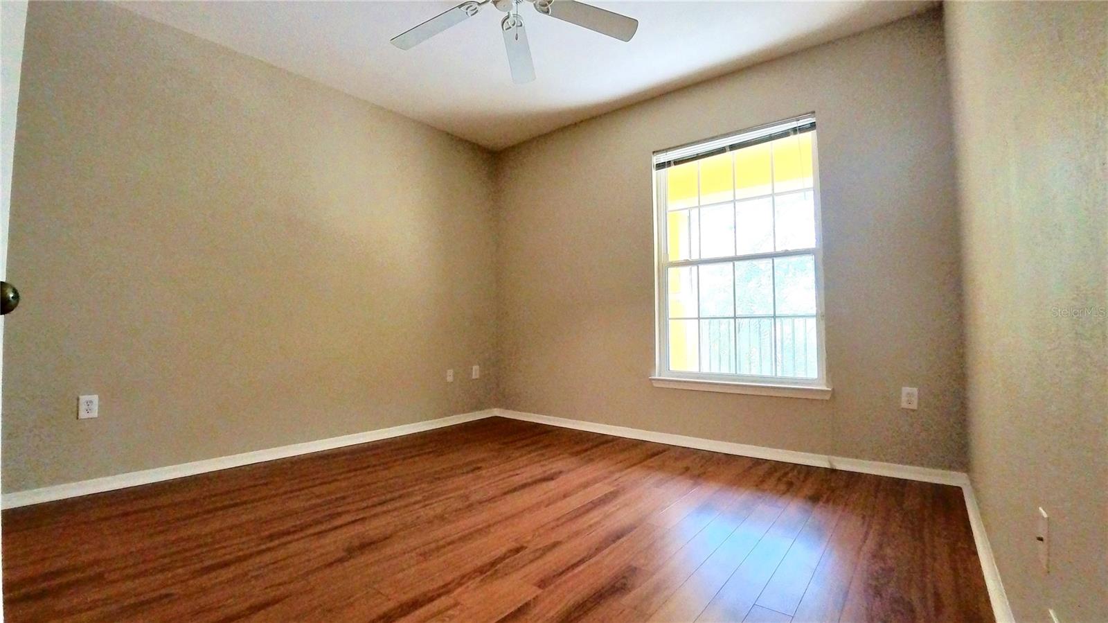 10017 COURTNEY PALMS BLVD #304, TAMPA, FL, 33619