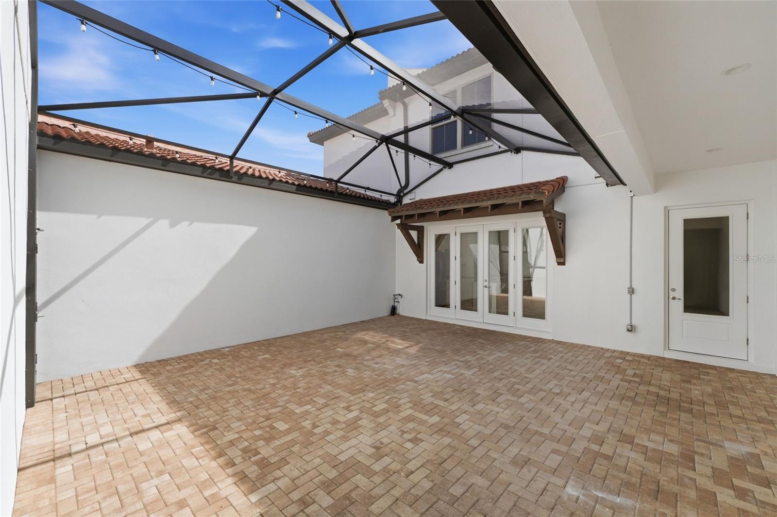 8807 FOUNTAIN PALM ALY, WINTER GARDEN, FL, 34787