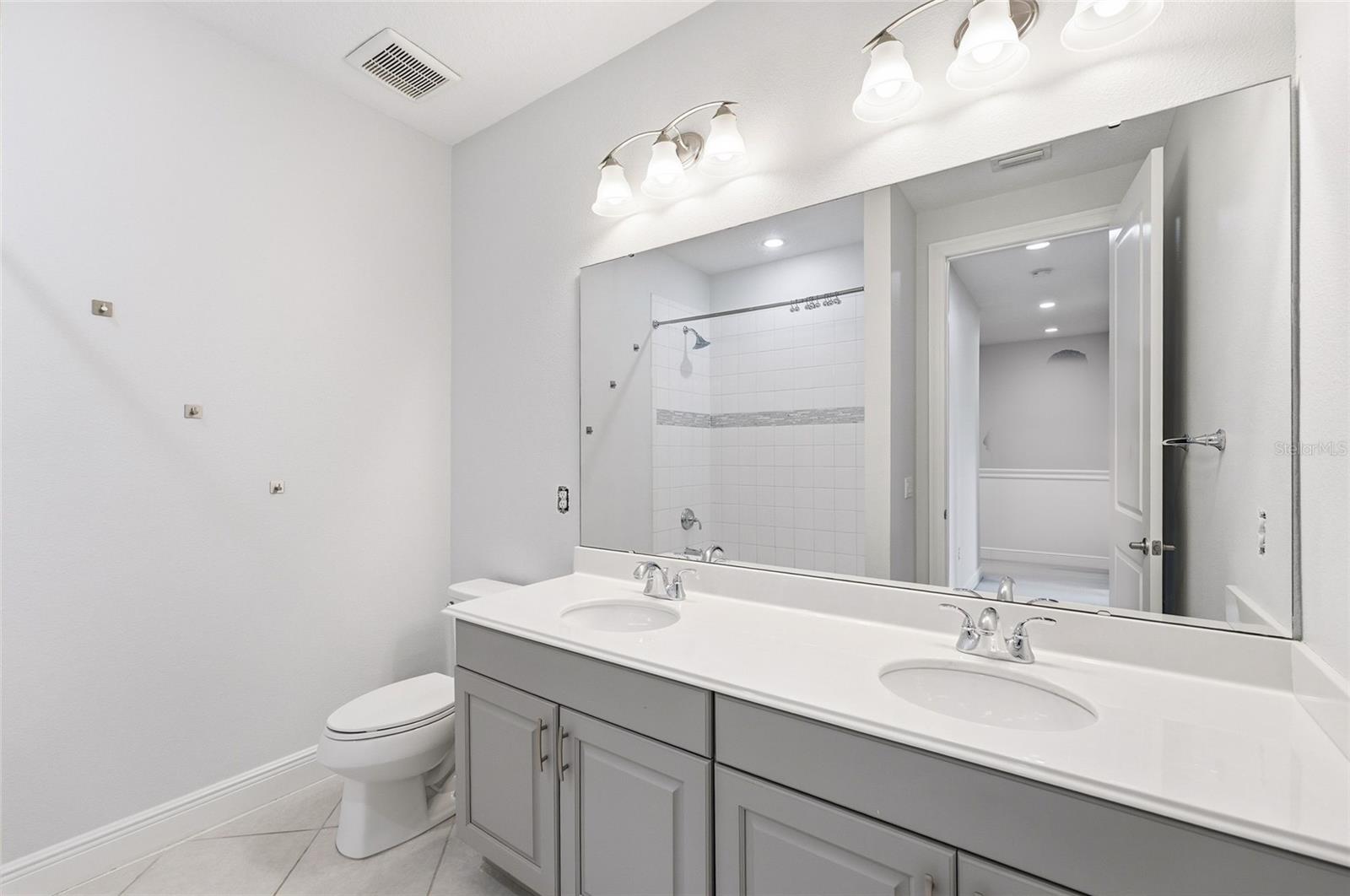 8807 FOUNTAIN PALM ALY, WINTER GARDEN, FL, 34787