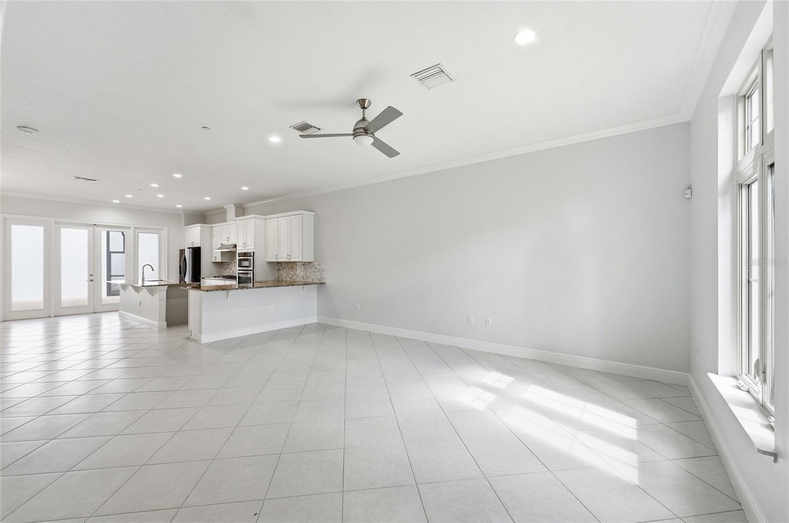 8807 FOUNTAIN PALM ALY, WINTER GARDEN, FL, 34787