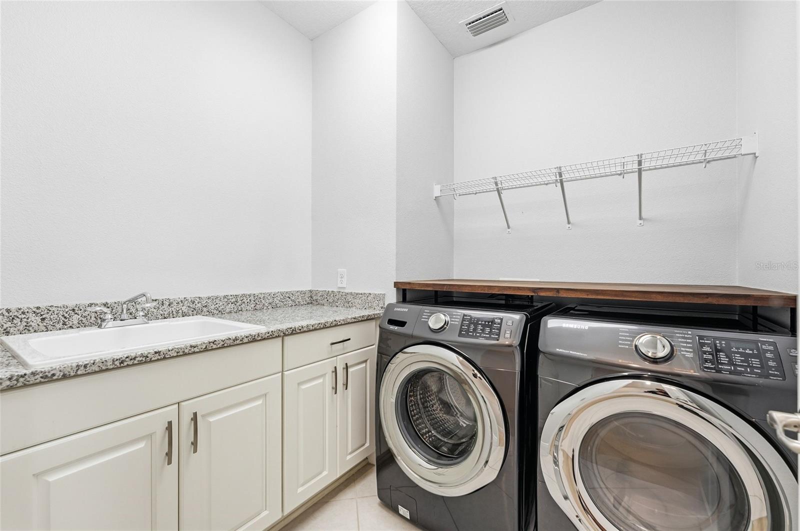 8807 FOUNTAIN PALM ALY, WINTER GARDEN, FL, 34787