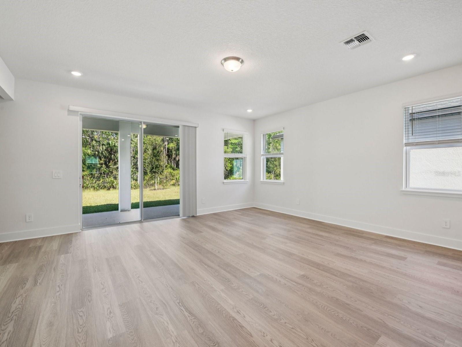 120 FORESTHAVEN ST, ORMOND BEACH, FL, 32174