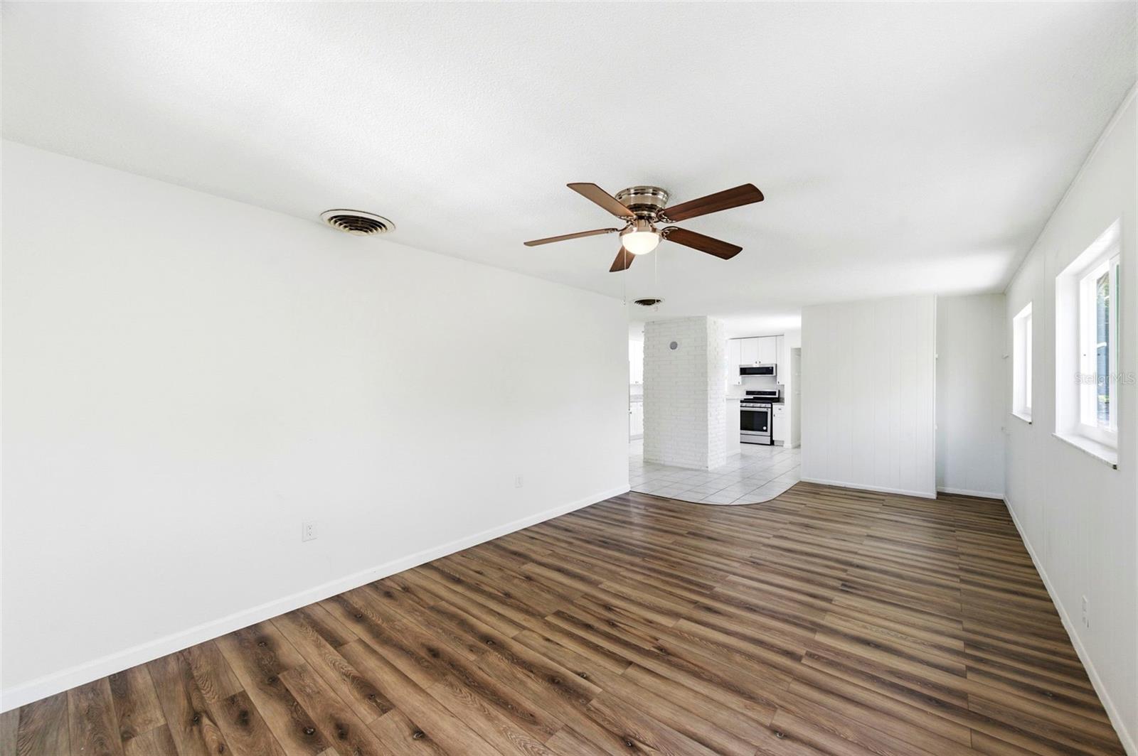 5136 68TH ST N #B, ST PETERSBURG, FL, 33709