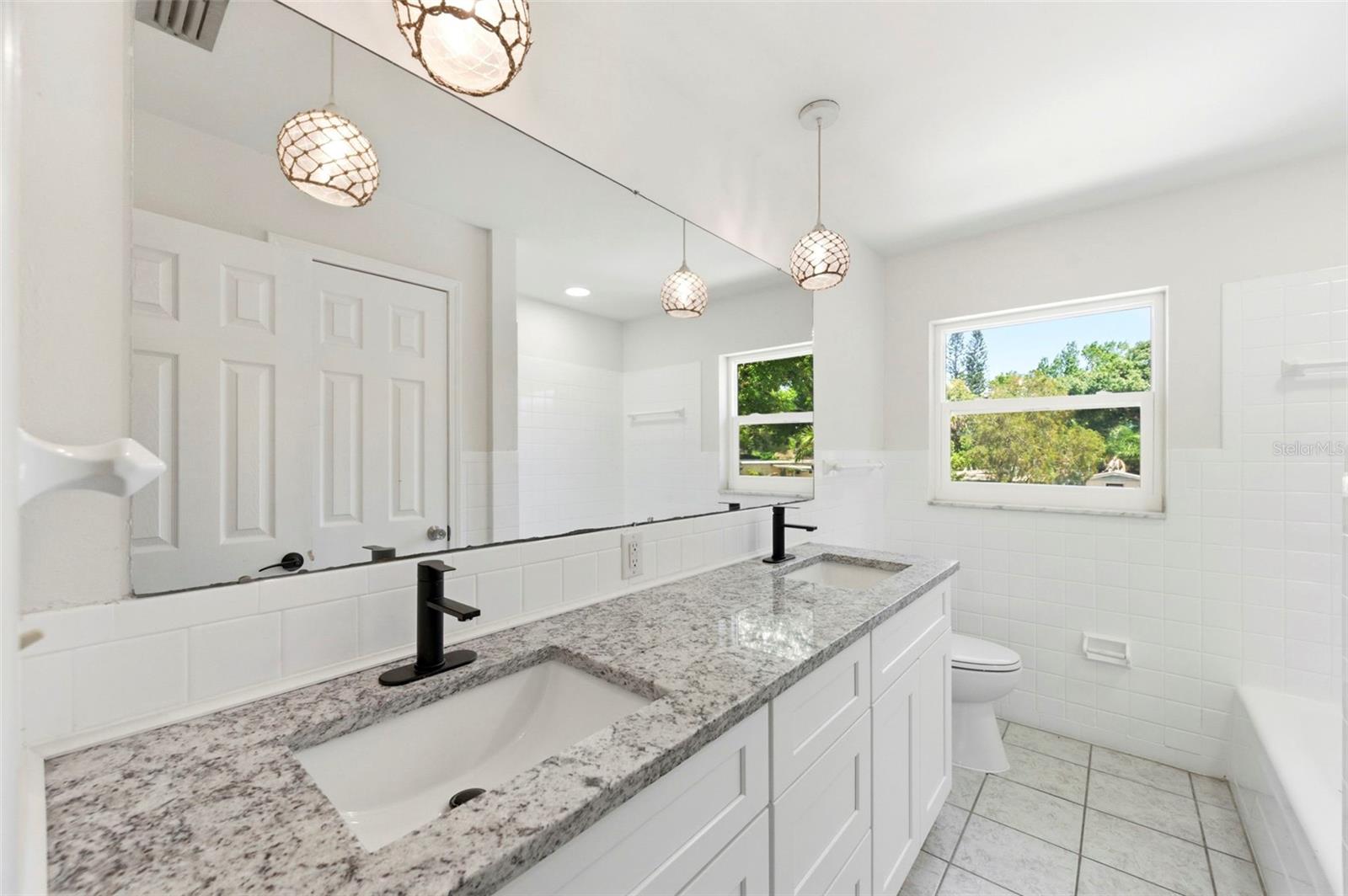 5136 68TH ST N #B, ST PETERSBURG, FL, 33709