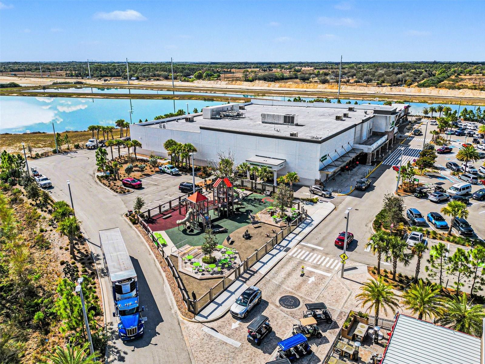 17776 OLEANDER AVE, PUNTA GORDA, FL, 33982