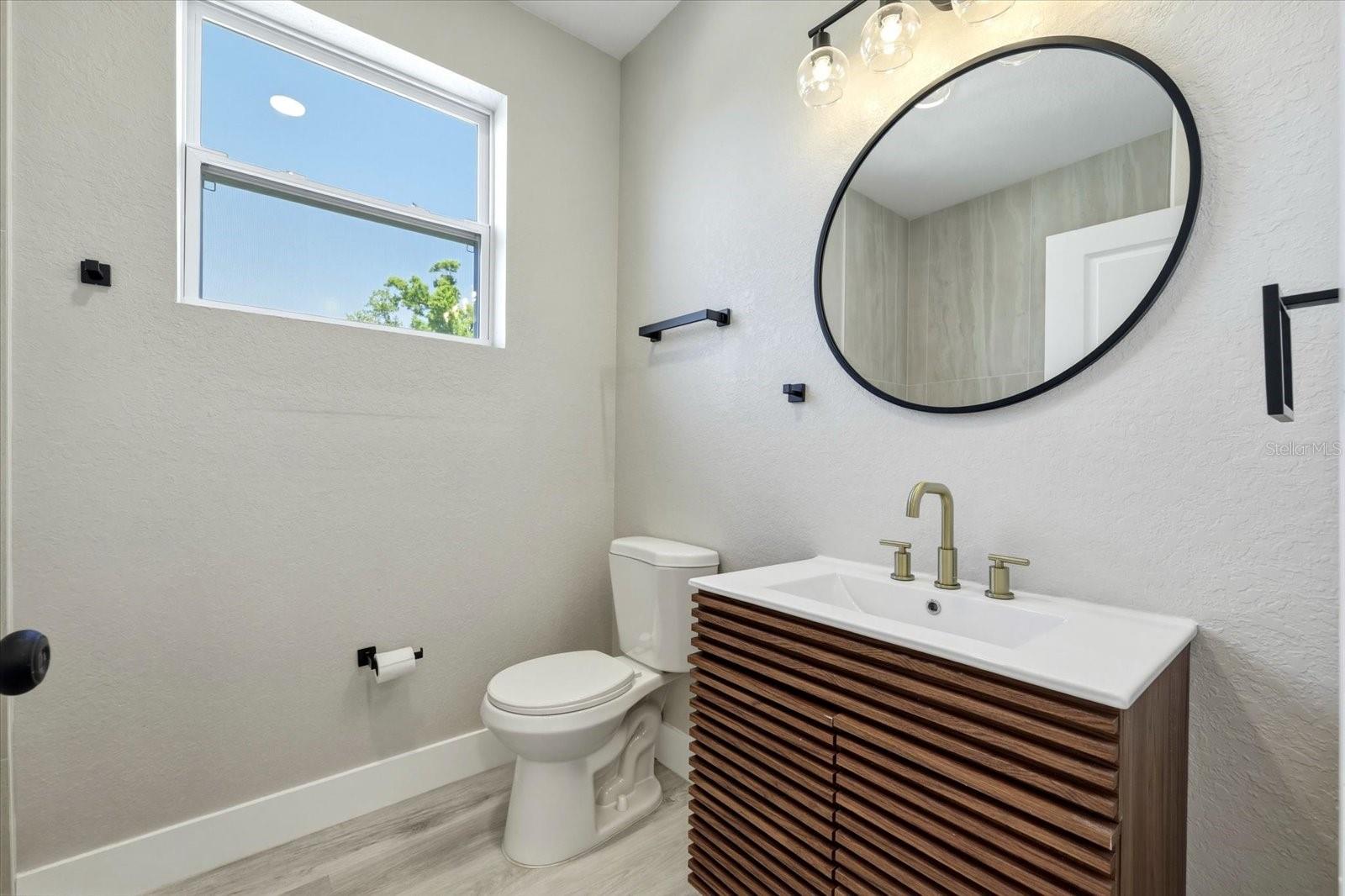 1044 12TH AVE S, ST PETERSBURG, FL, 33705