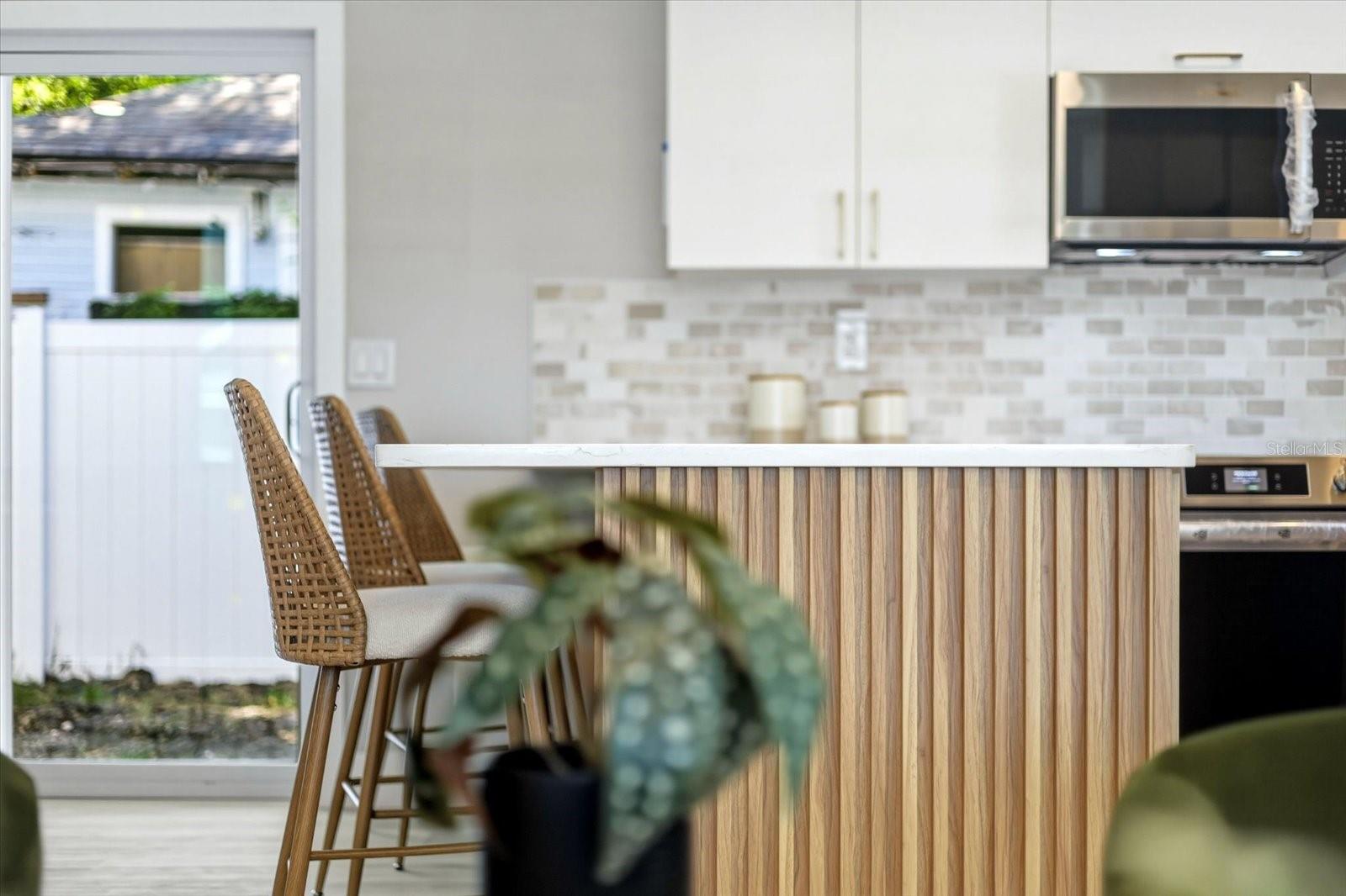 1044 12TH AVE S, ST PETERSBURG, FL, 33705