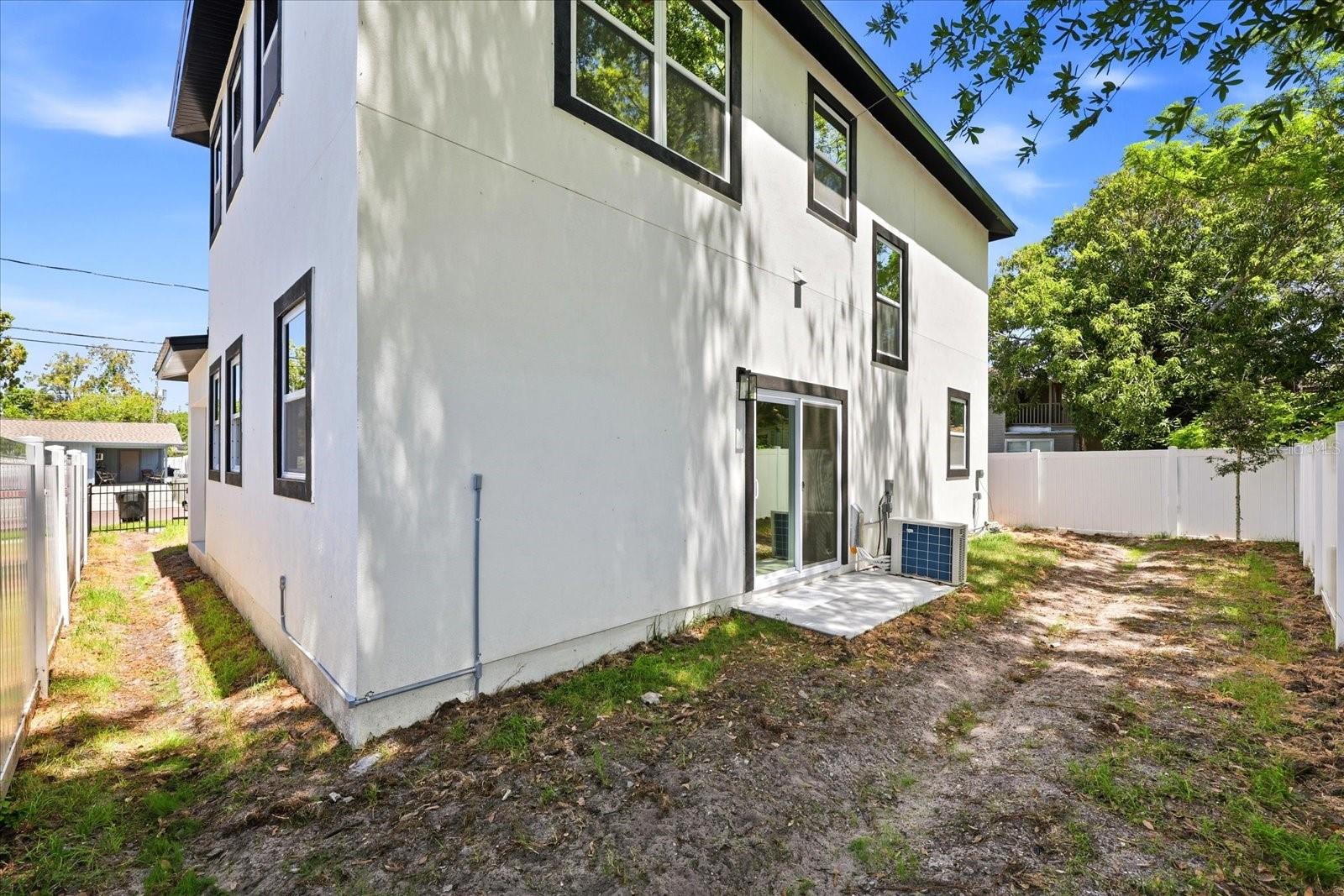 1044 12TH AVE S, ST PETERSBURG, FL, 33705