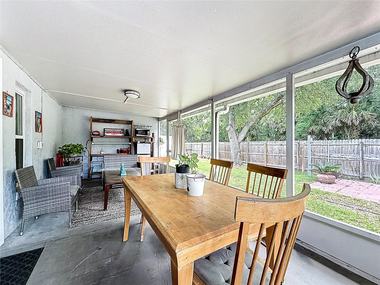 1092 W RIVIERA BLVD, OVIEDO, FL, 32765