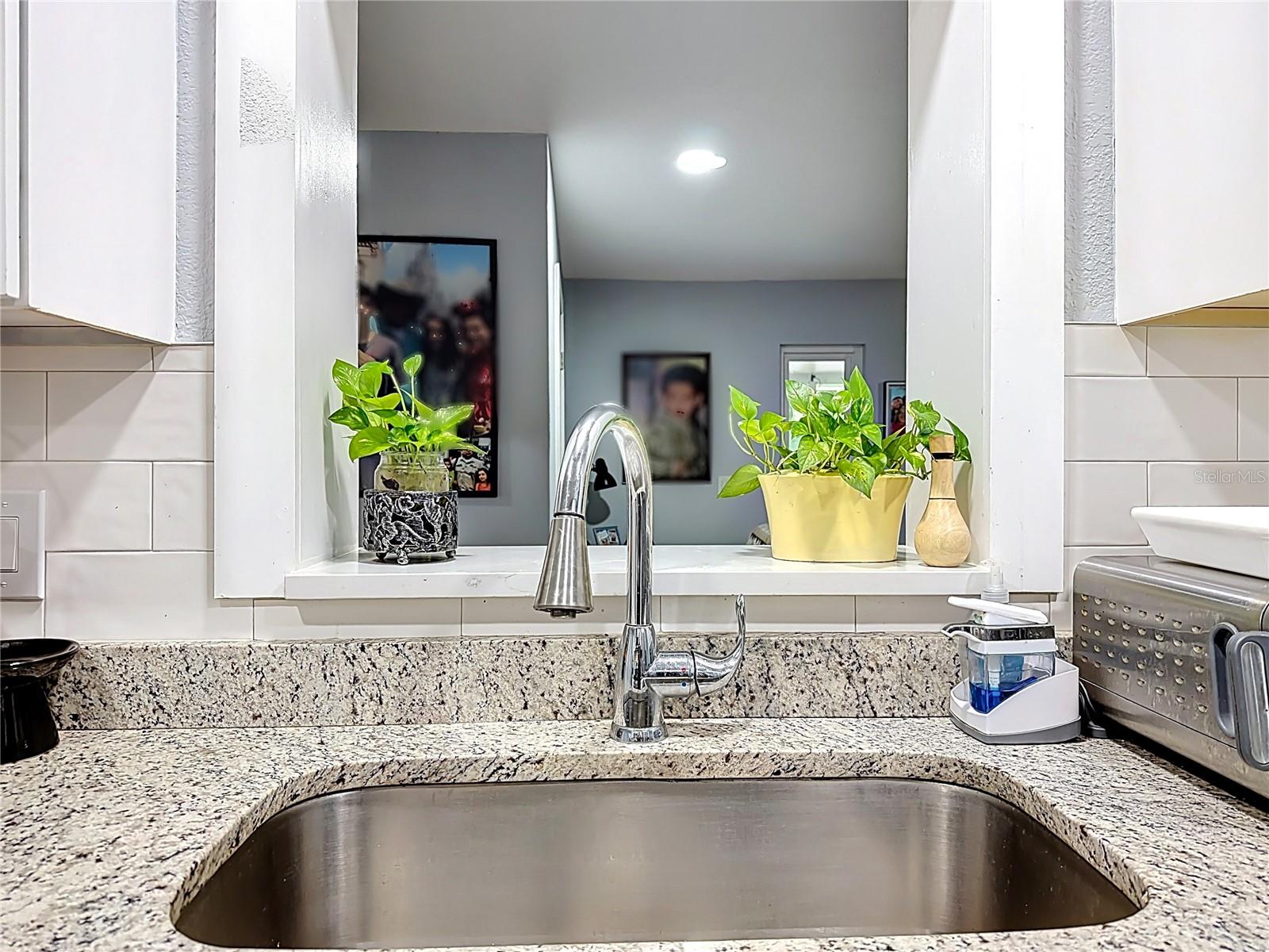 1092 W RIVIERA BLVD, OVIEDO, FL, 32765