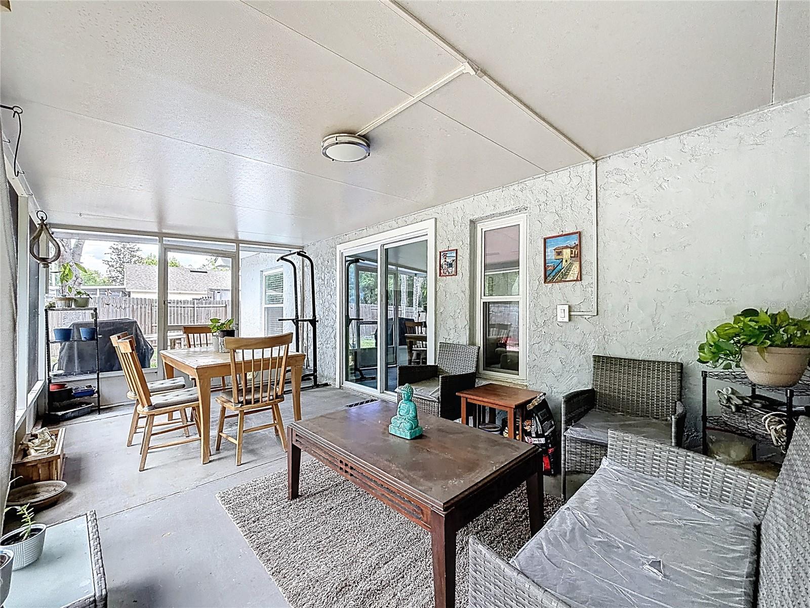 1092 W RIVIERA BLVD, OVIEDO, FL, 32765