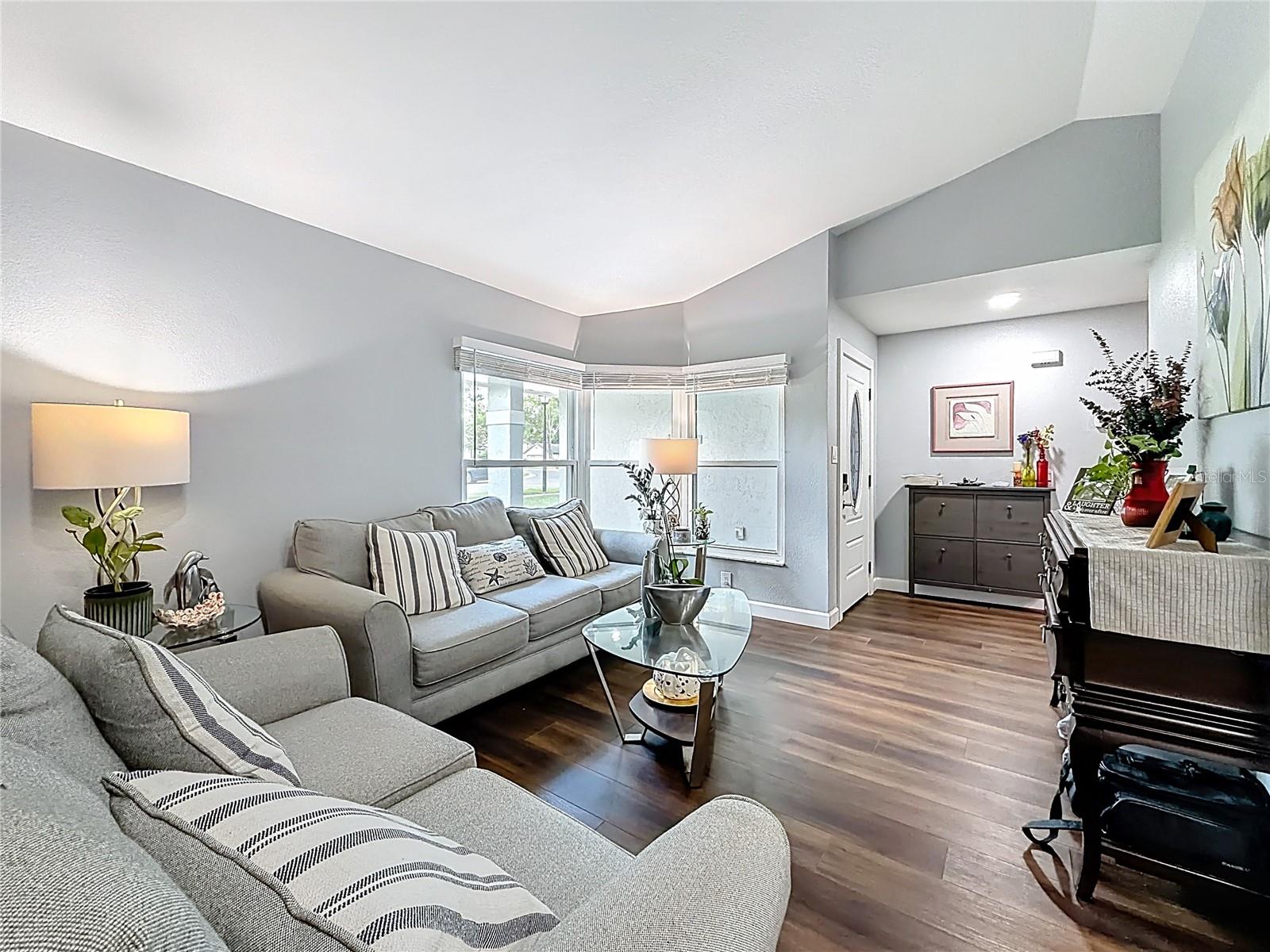 1092 W RIVIERA BLVD, OVIEDO, FL, 32765