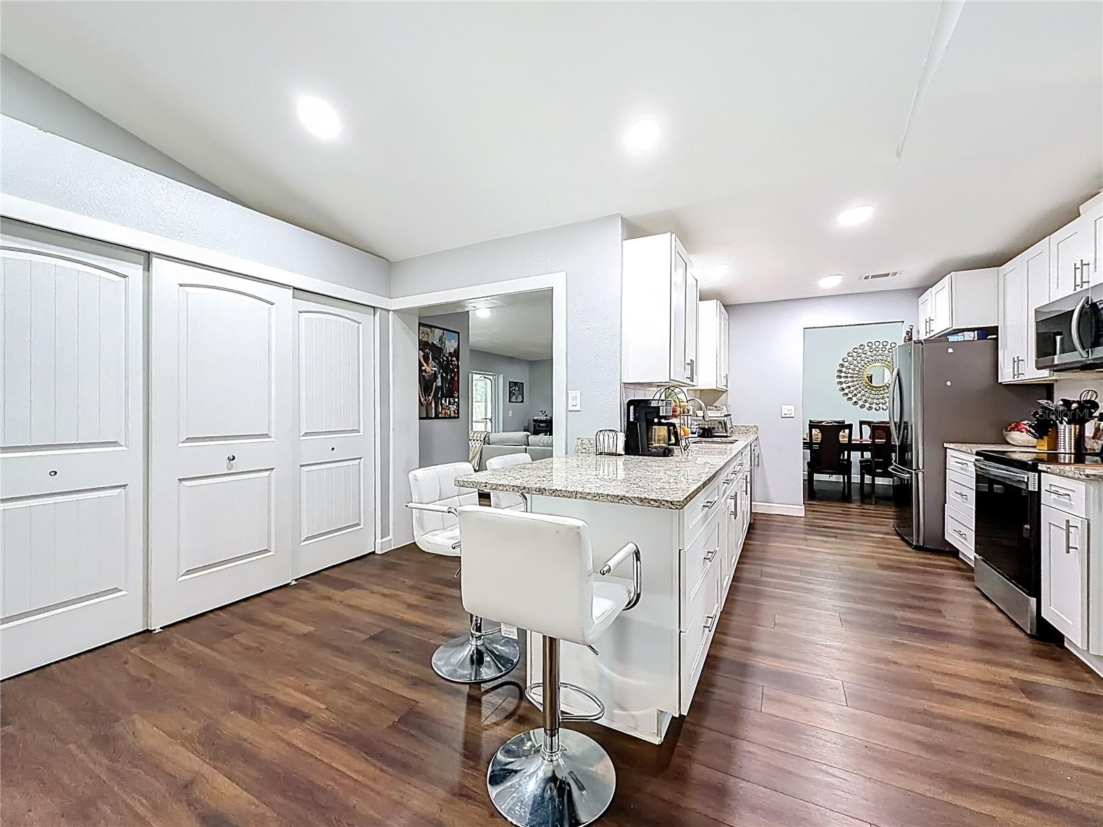 1092 W RIVIERA BLVD, OVIEDO, FL, 32765