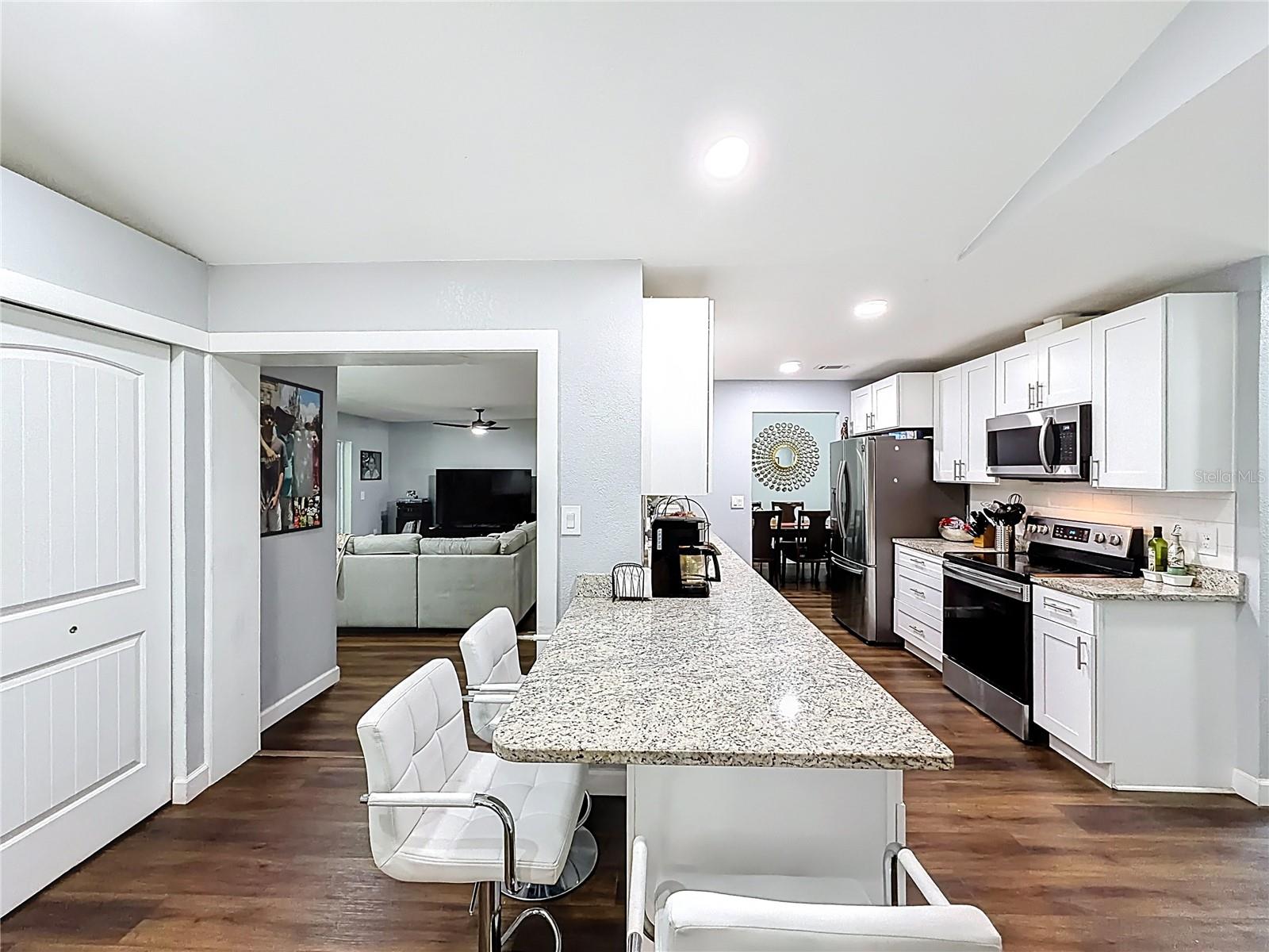 1092 W RIVIERA BLVD, OVIEDO, FL, 32765