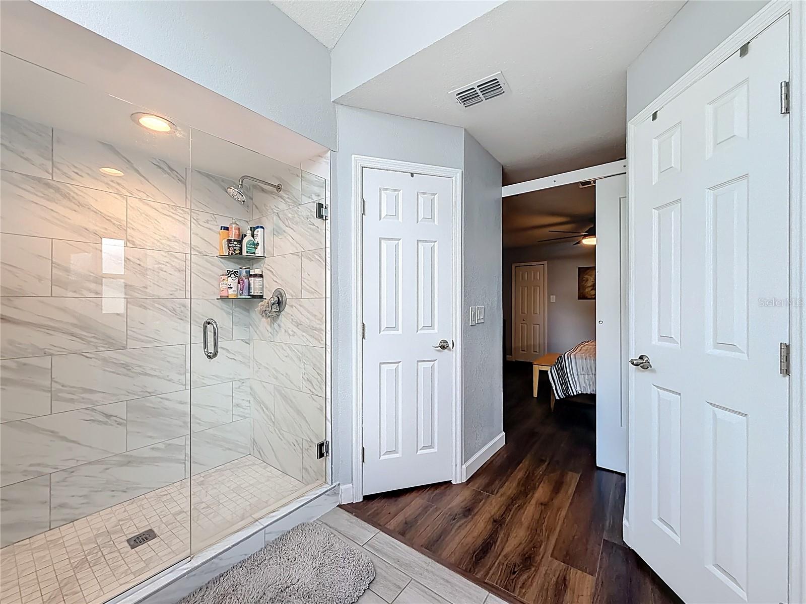 1092 W RIVIERA BLVD, OVIEDO, FL, 32765