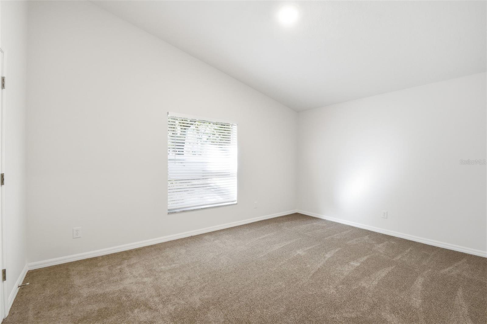 703 GRAND CANYON DR, VALRICO, FL, 33594