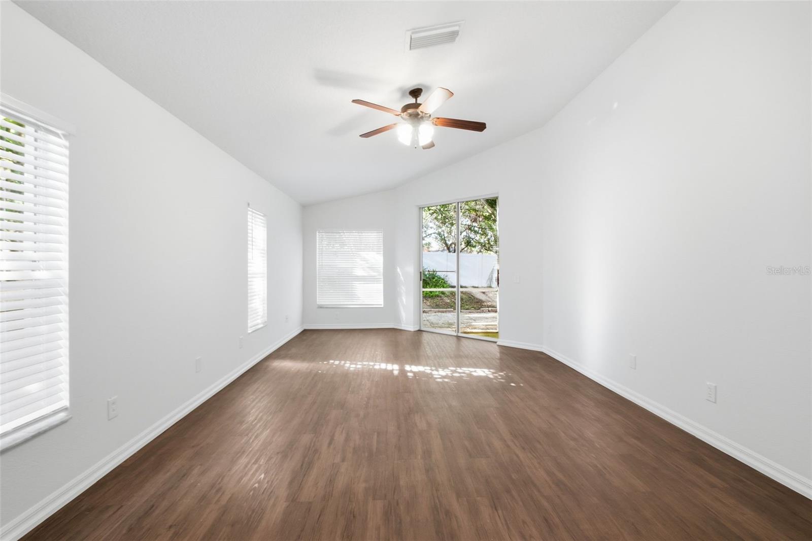 703 GRAND CANYON DR, VALRICO, FL, 33594