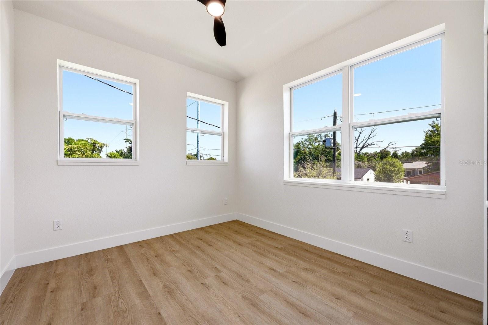 1235 11TH AVE S, ST PETERSBURG, FL, 33705