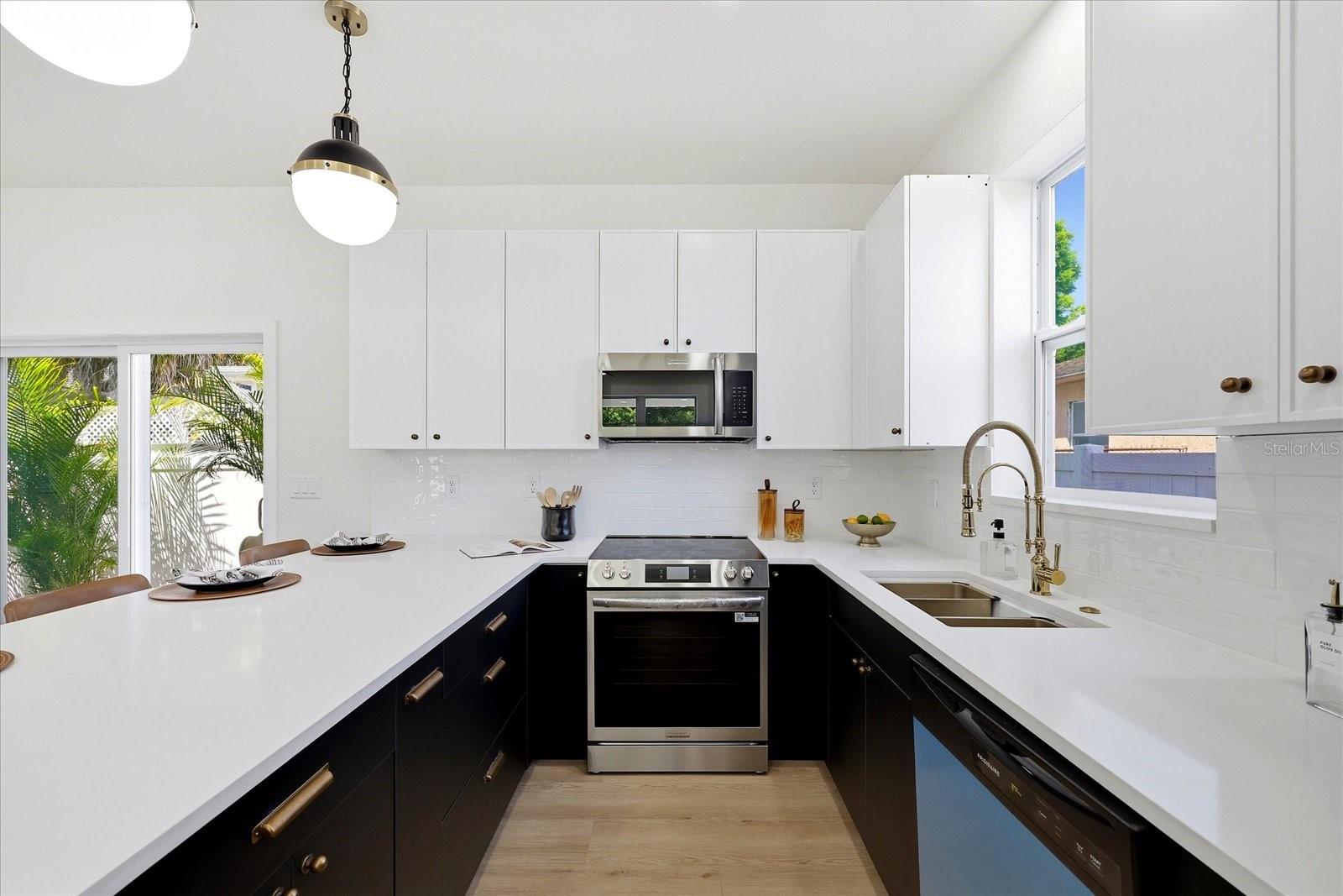 1235 11TH AVE S, ST PETERSBURG, FL, 33705