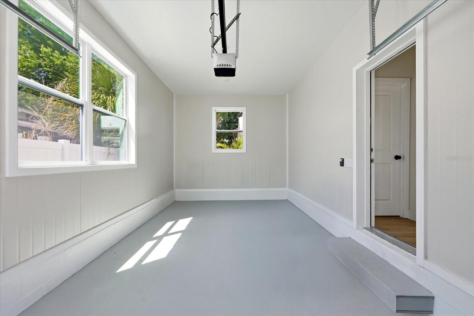 1235 11TH AVE S, ST PETERSBURG, FL, 33705