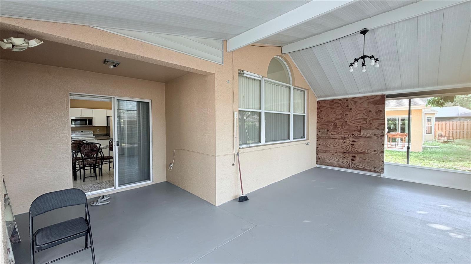 10216 OASIS PALM DR, TAMPA, FL, 33615