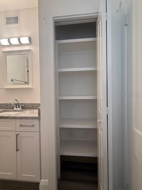 208 N TAMPANIA AVE, TAMPA, FL, 33609