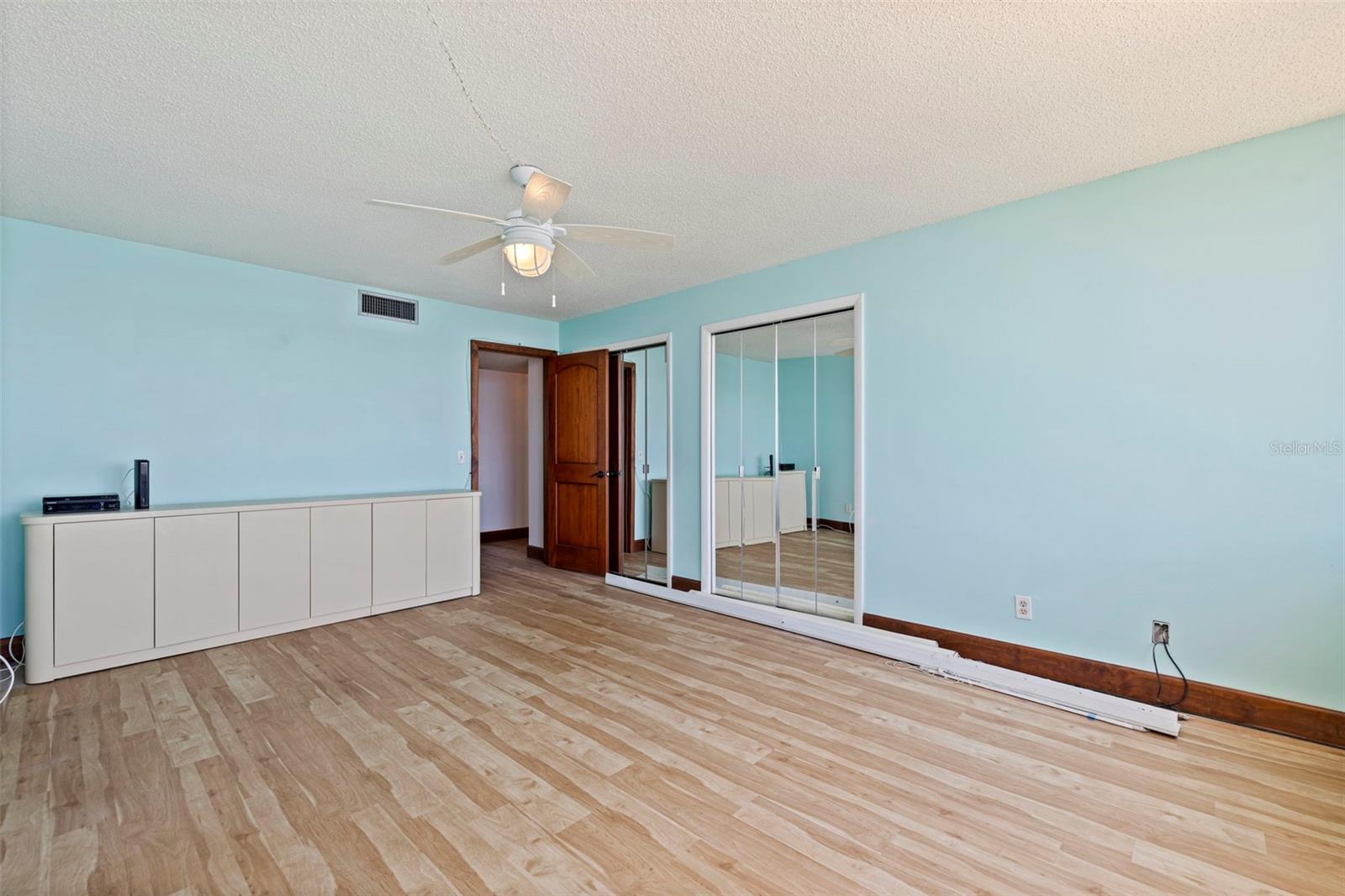 736 ISLAND WAY #504, CLEARWATER BEACH, FL, 33767