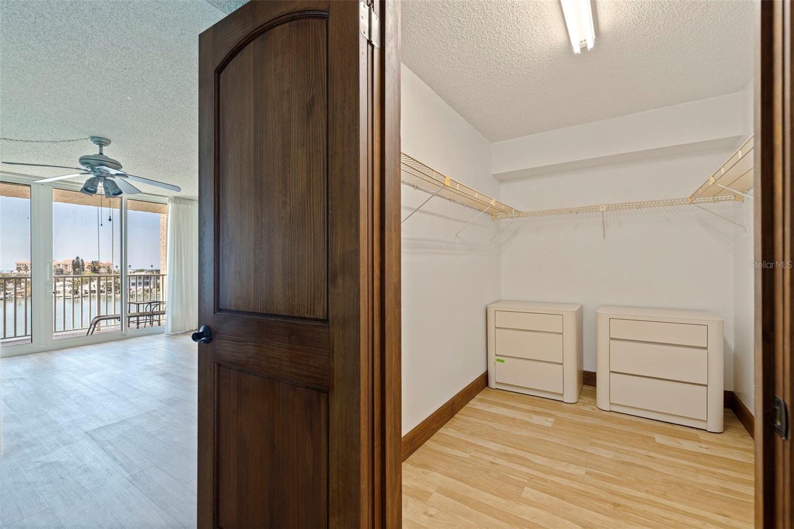 736 ISLAND WAY #504, CLEARWATER BEACH, FL, 33767