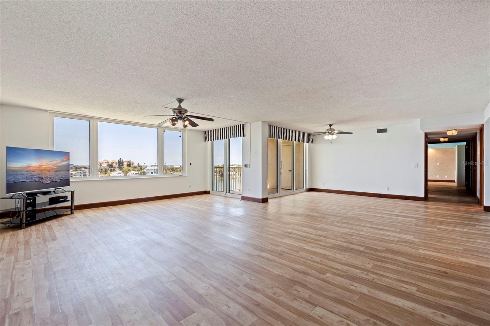 736 ISLAND WAY #504, CLEARWATER BEACH, FL, 33767