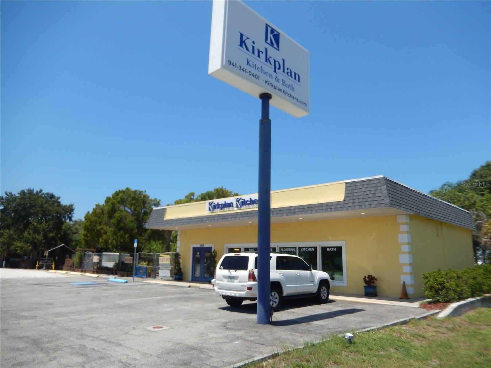 6804 CORTEZ RD W, BRADENTON, FL, 34210